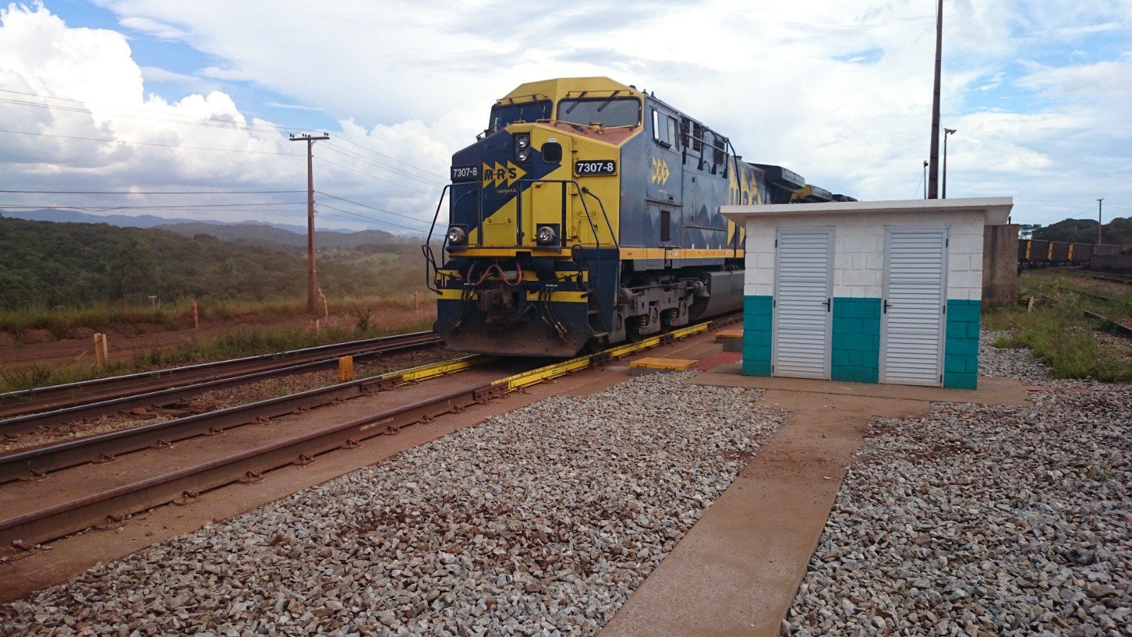 MRS locomotive on the MASSA scale